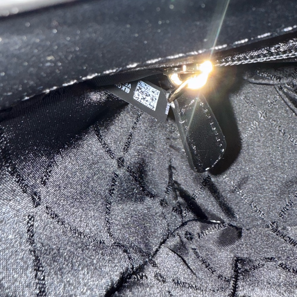 🌟NWT🌟 Michael Kors Manhattan Black & Grey Satchel w/ Gold Accents - Picture 12 of 15